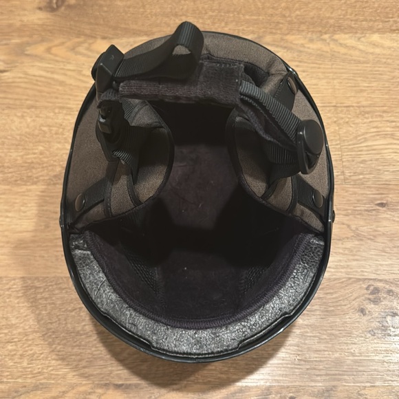 Children’s ski/snowboard helmet. Small 52cm-55cm. - Picture 6 of 7